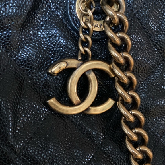 Authentic Chanel Bag - Picture 3 of 8